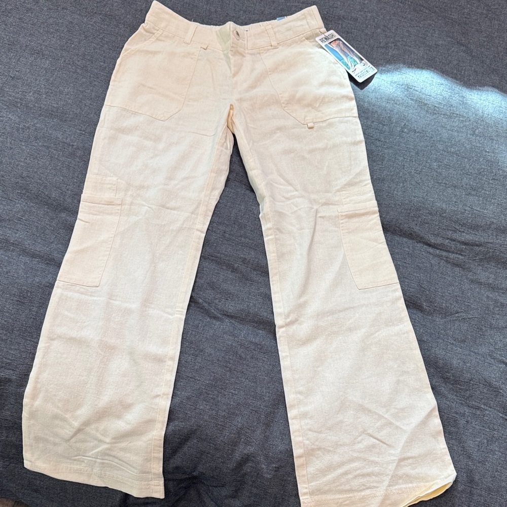Women's Cream Cargo Pants - Lightweight Wide-Leg